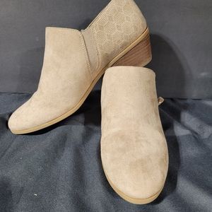 Dr. Scholl's short booties, size 8